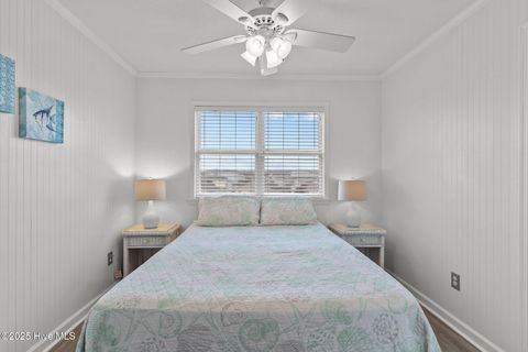 Single Family Residence in Holden Beach NC 557 Ocean Boulevard 29.jpg