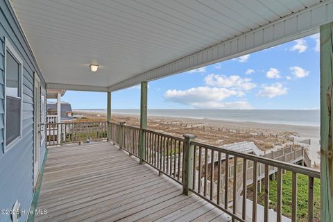 Single Family Residence in Holden Beach NC 557 Ocean Boulevard 38.jpg