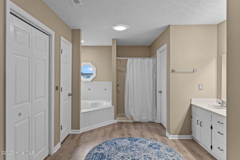 Single Family Residence in Holden Beach NC 557 Ocean Boulevard 35.jpg