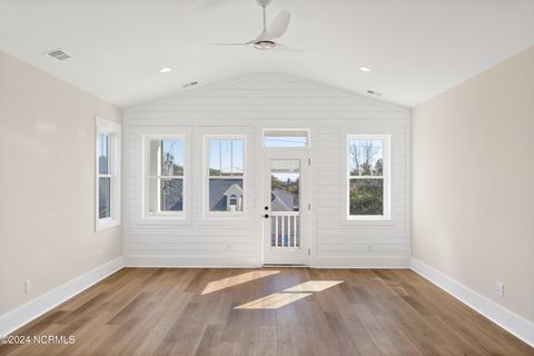 Townhouse in Carolina Beach NC 1116 Snapper Lane #1 28.jpg