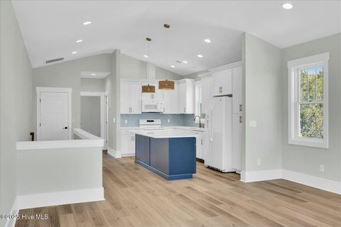 Townhouse in Carolina Beach NC 1116 Snapper Lane #1 2.jpg
