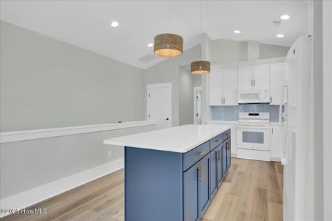 Townhouse in Carolina Beach NC 1116 Snapper Lane #1 3.jpg