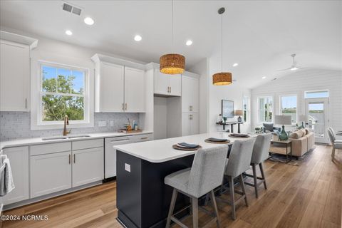 Townhouse in Carolina Beach NC 1116 Snapper Lane #1 1.jpg