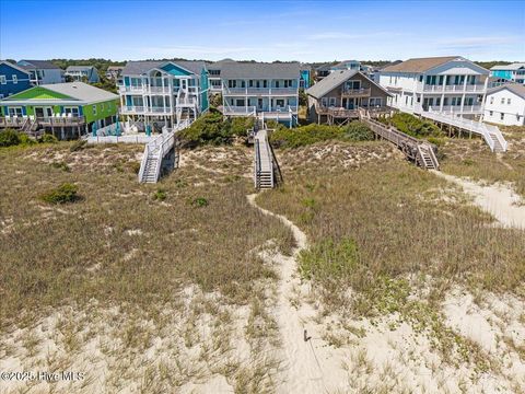 Single Family Residence in Holden Beach NC 1033 Ocean Boulevard 53.jpg