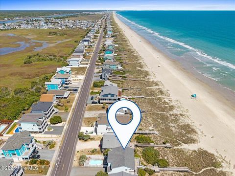 Single Family Residence in Holden Beach NC 1033 Ocean Boulevard 47.jpg