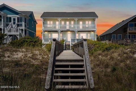 Single Family Residence in Holden Beach NC 1033 Ocean Boulevard 56.jpg