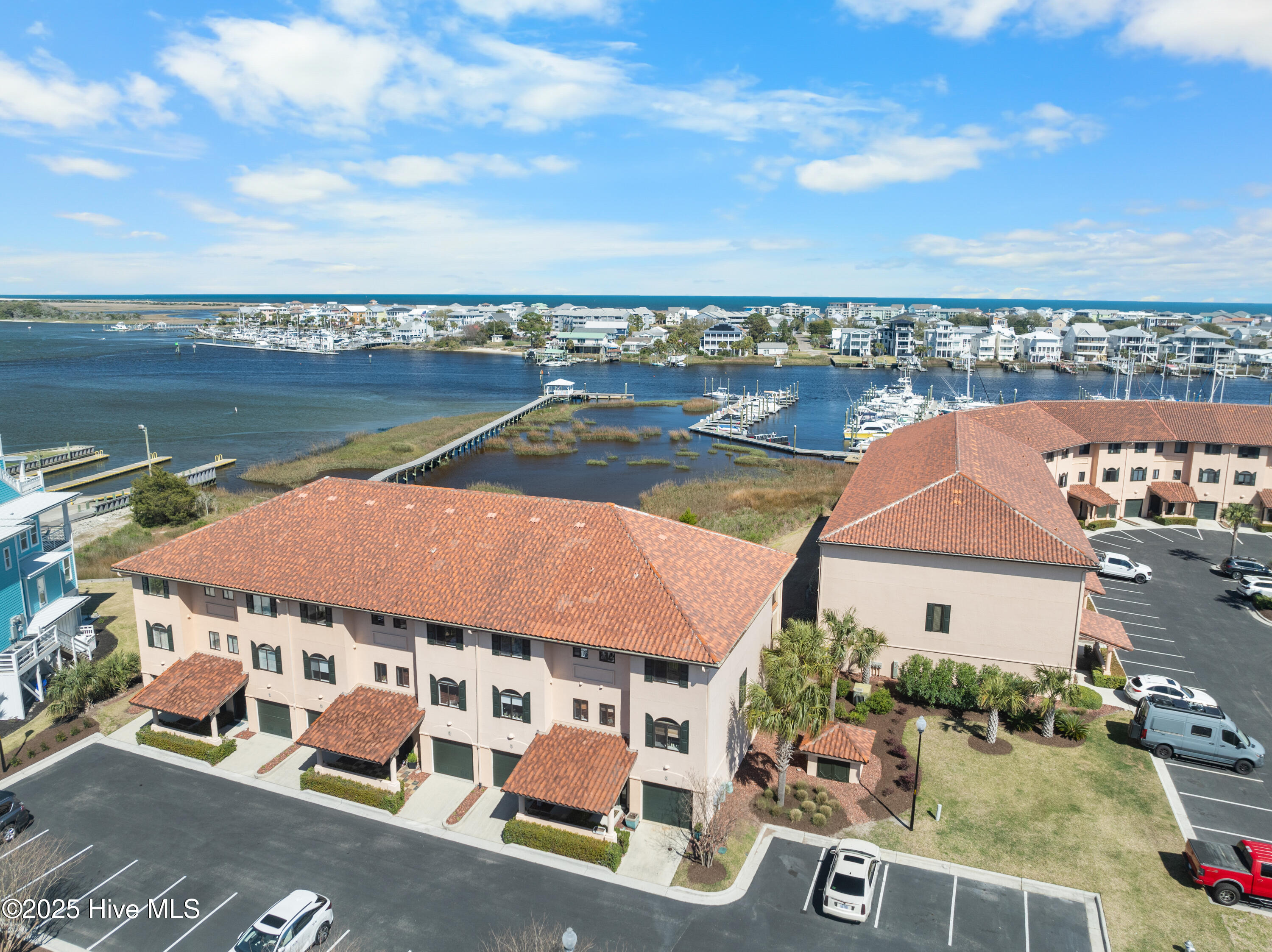 Townhouse in Carolina Beach NC 103 Spencer-Farlow Drive 88.jpg