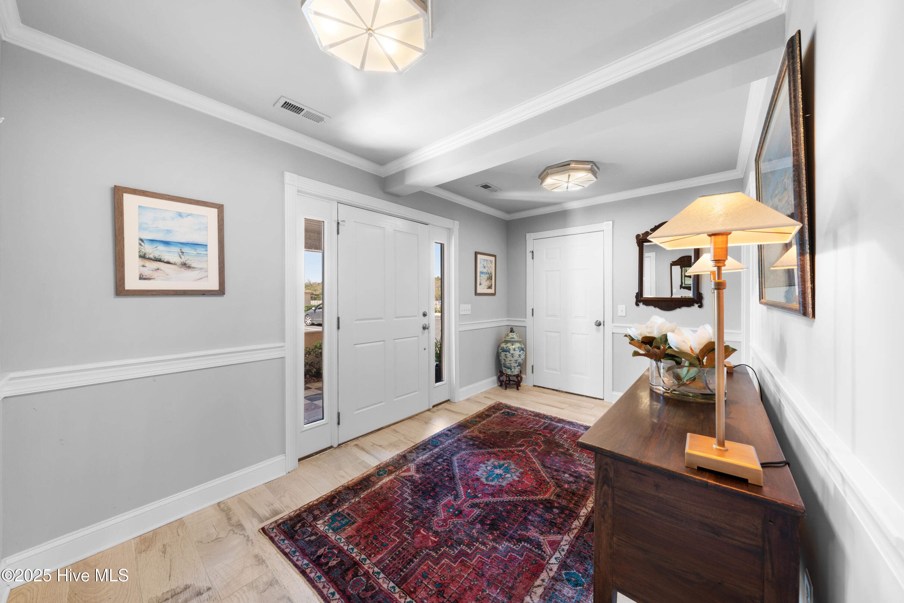 Townhouse in Carolina Beach NC 103 Spencer-Farlow Drive 7.jpg