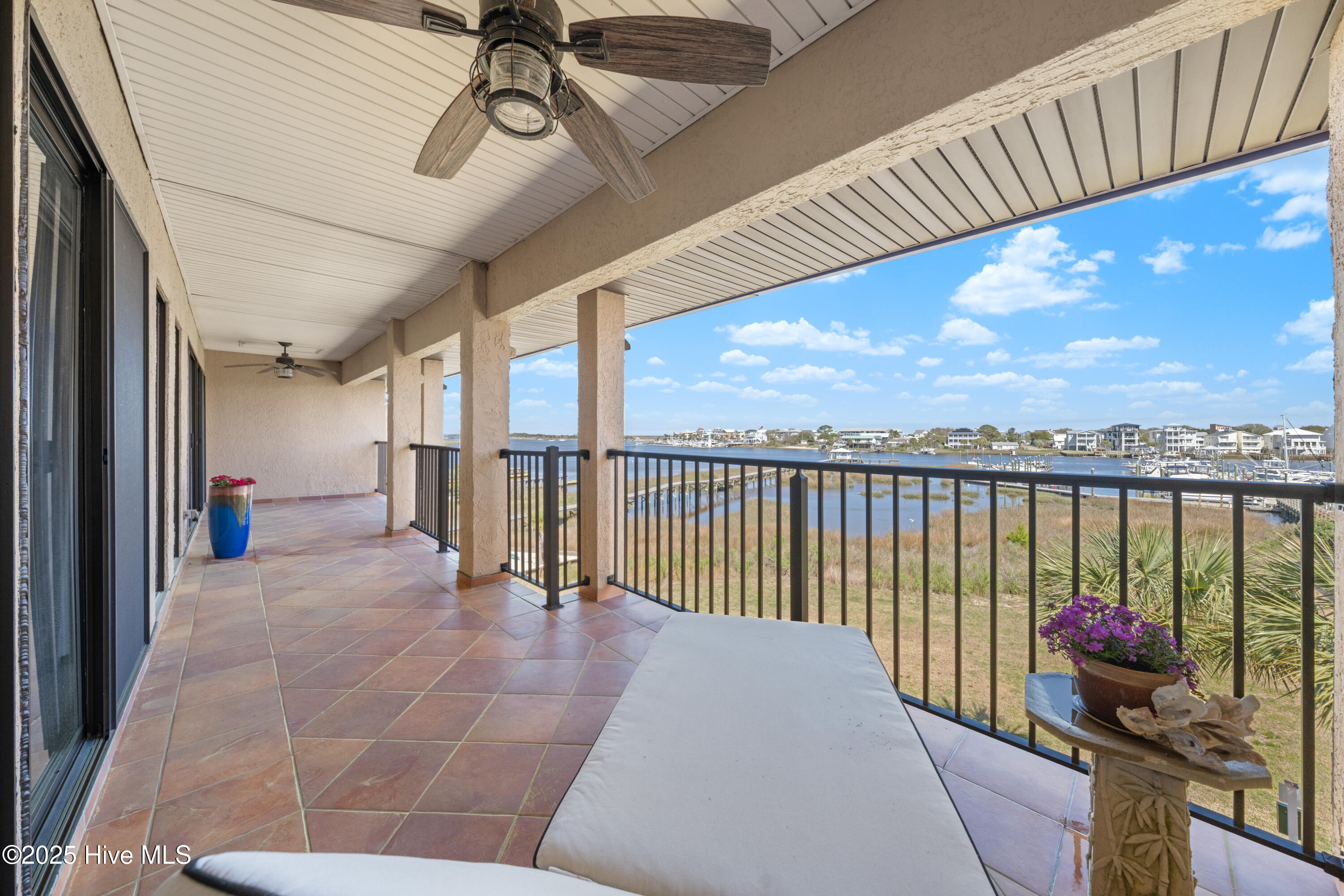 Townhouse in Carolina Beach NC 103 Spencer-Farlow Drive 49.jpg