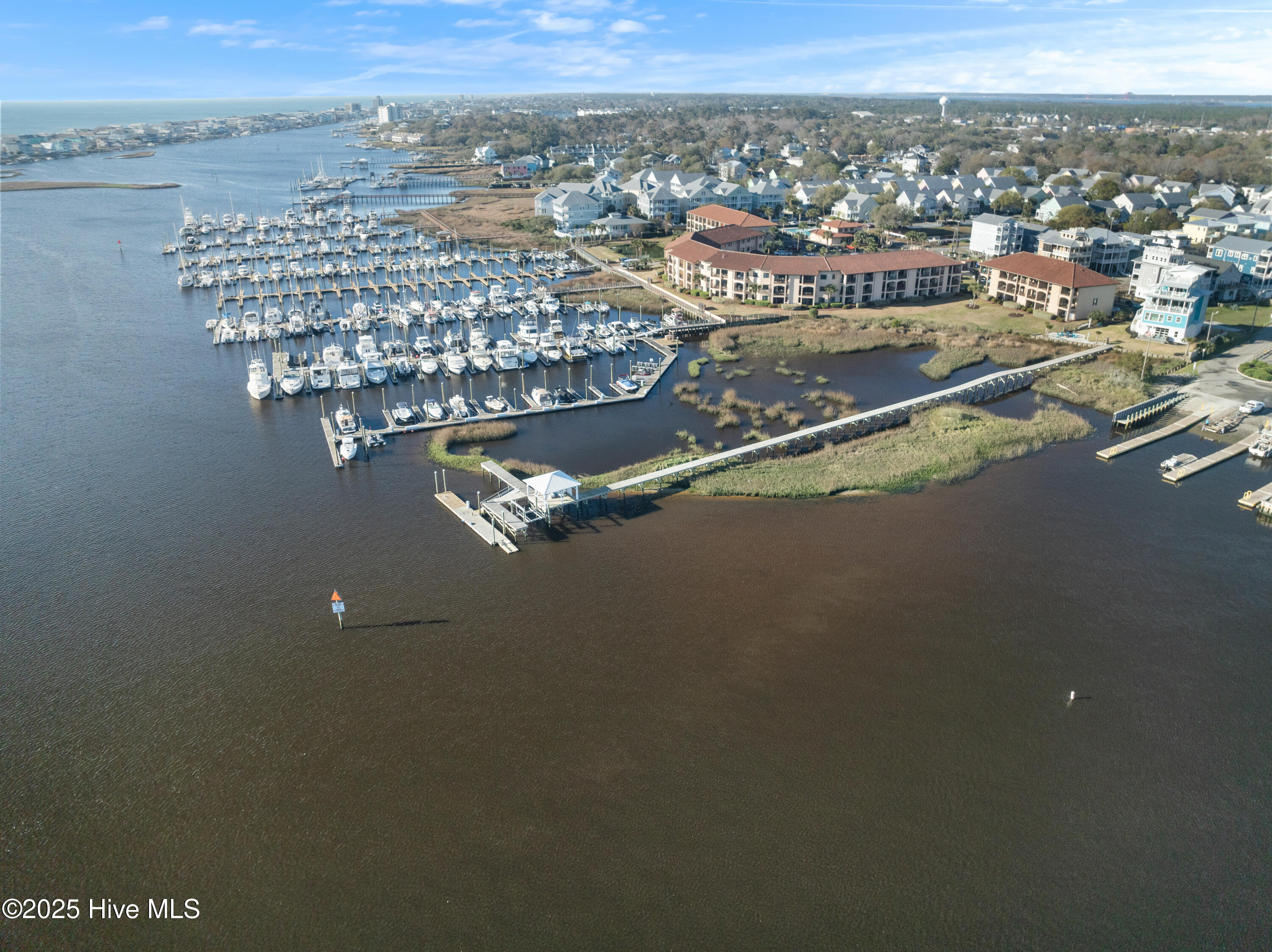 Townhouse in Carolina Beach NC 103 Spencer-Farlow Drive 81.jpg