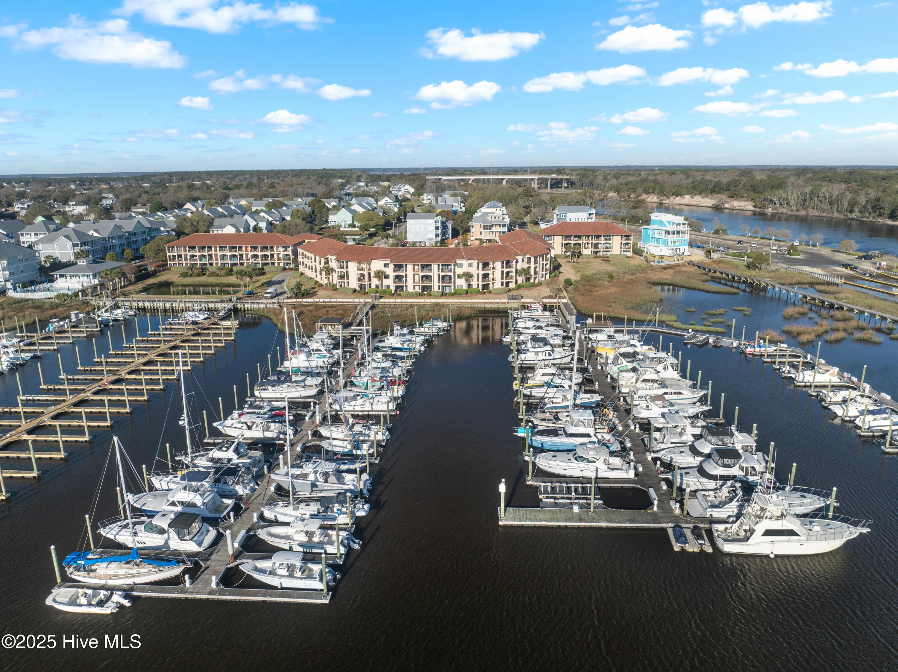 Townhouse in Carolina Beach NC 103 Spencer-Farlow Drive 74.jpg