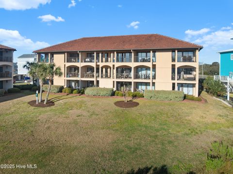 Townhouse in Carolina Beach NC 103 Spencer-Farlow Drive 1.jpg