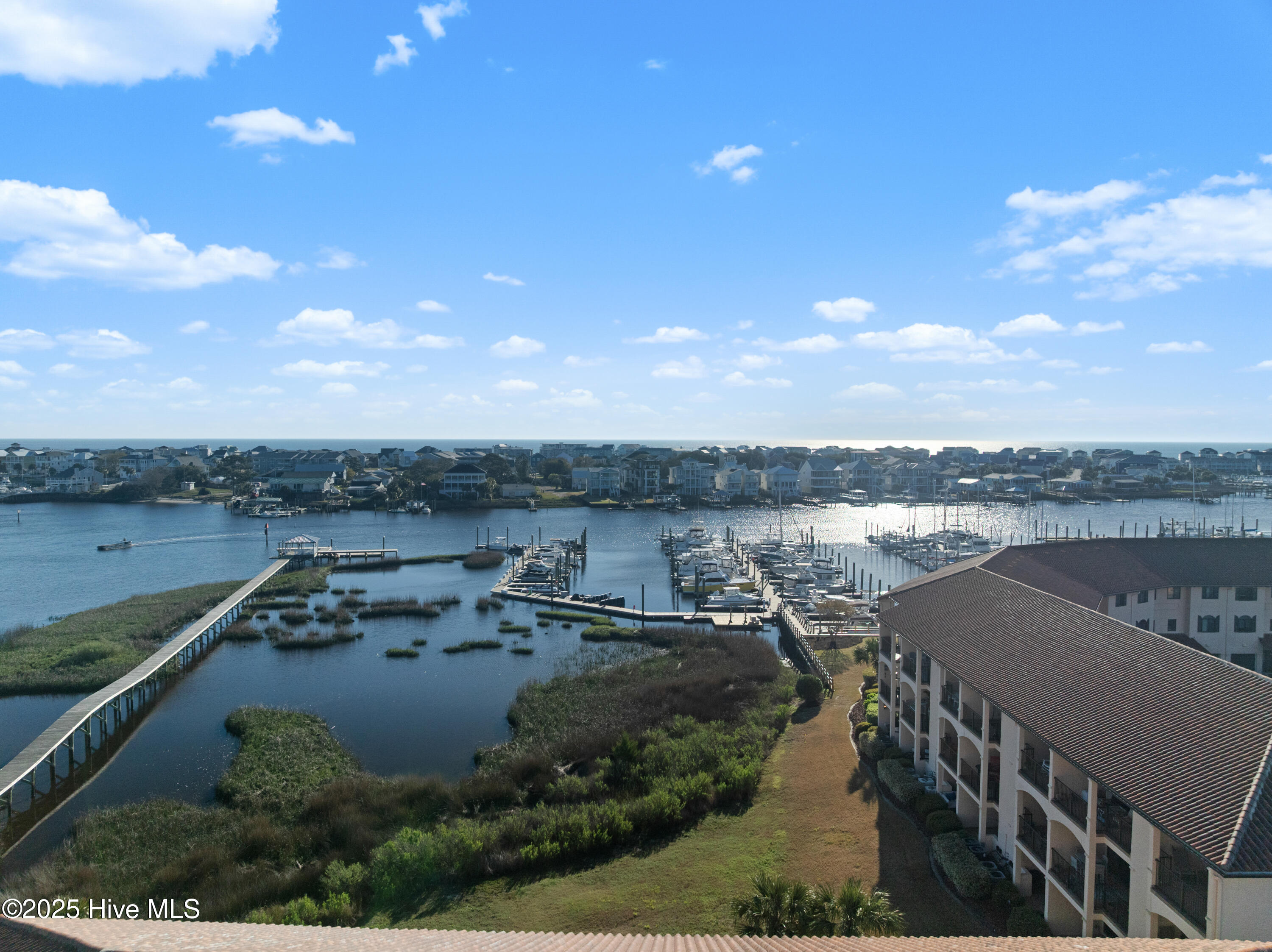 Townhouse in Carolina Beach NC 103 Spencer-Farlow Drive 77.jpg