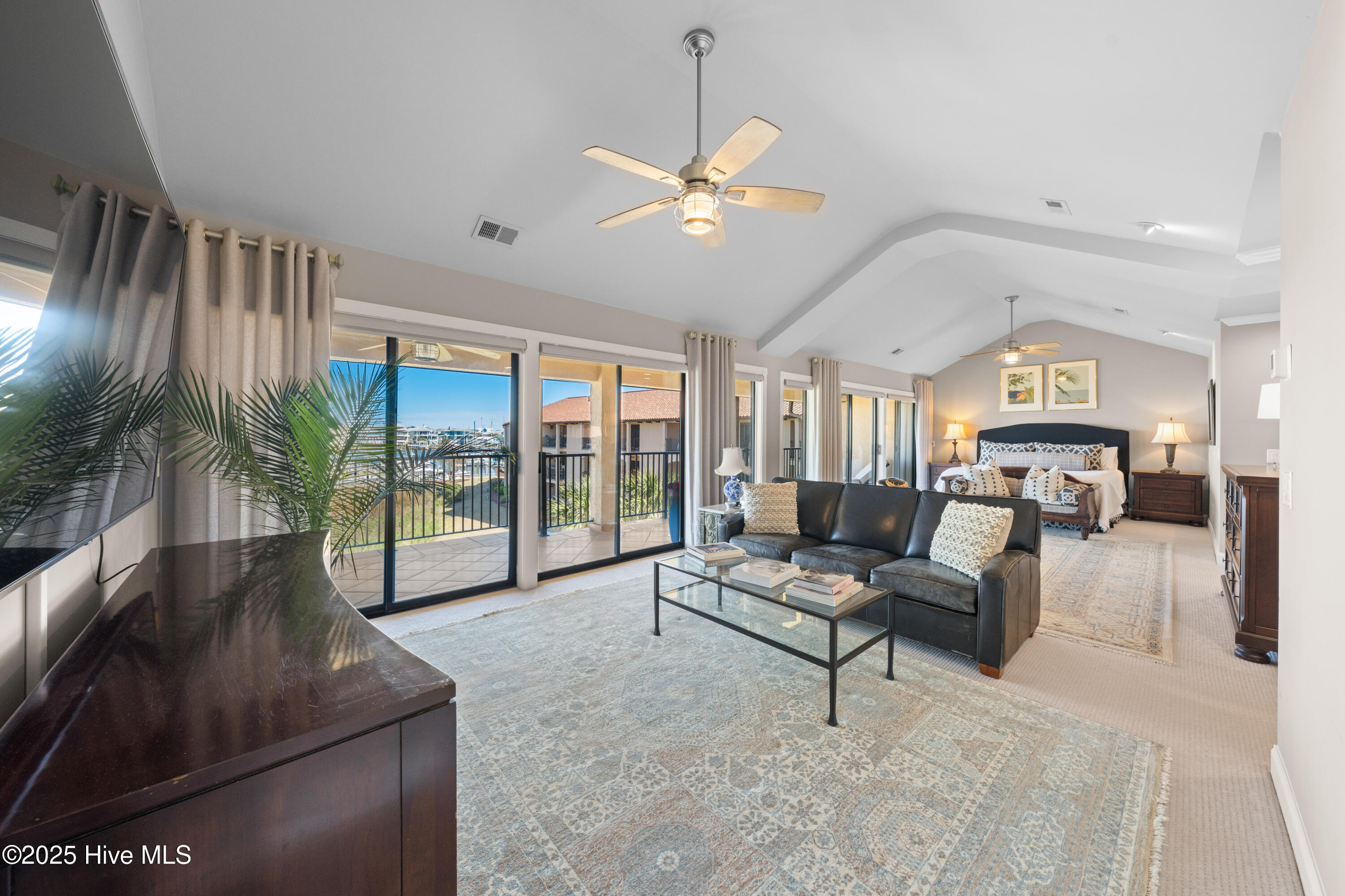 Townhouse in Carolina Beach NC 103 Spencer-Farlow Drive 46.jpg