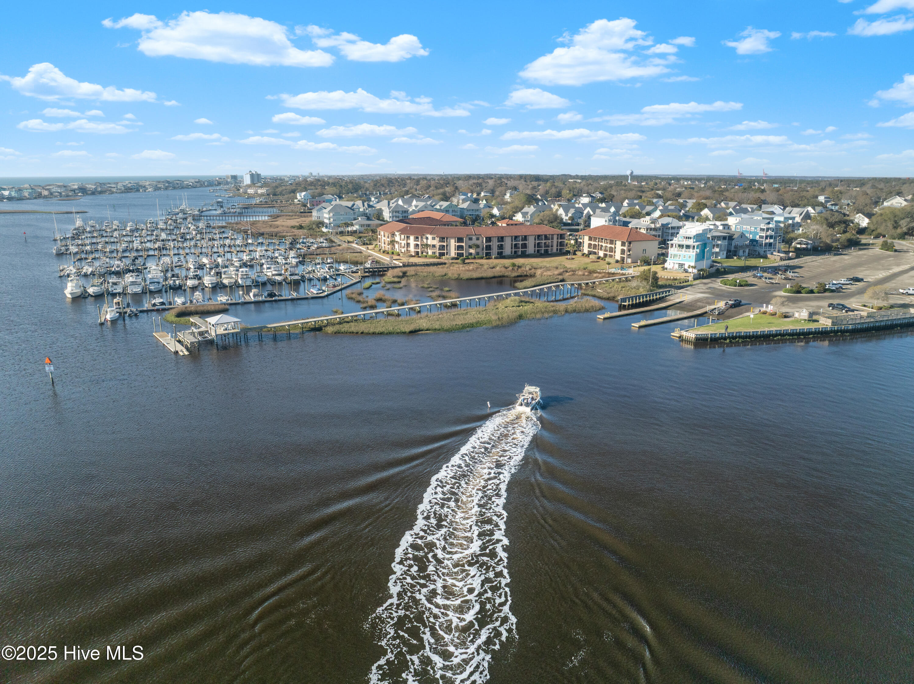Townhouse in Carolina Beach NC 103 Spencer-Farlow Drive 73.jpg