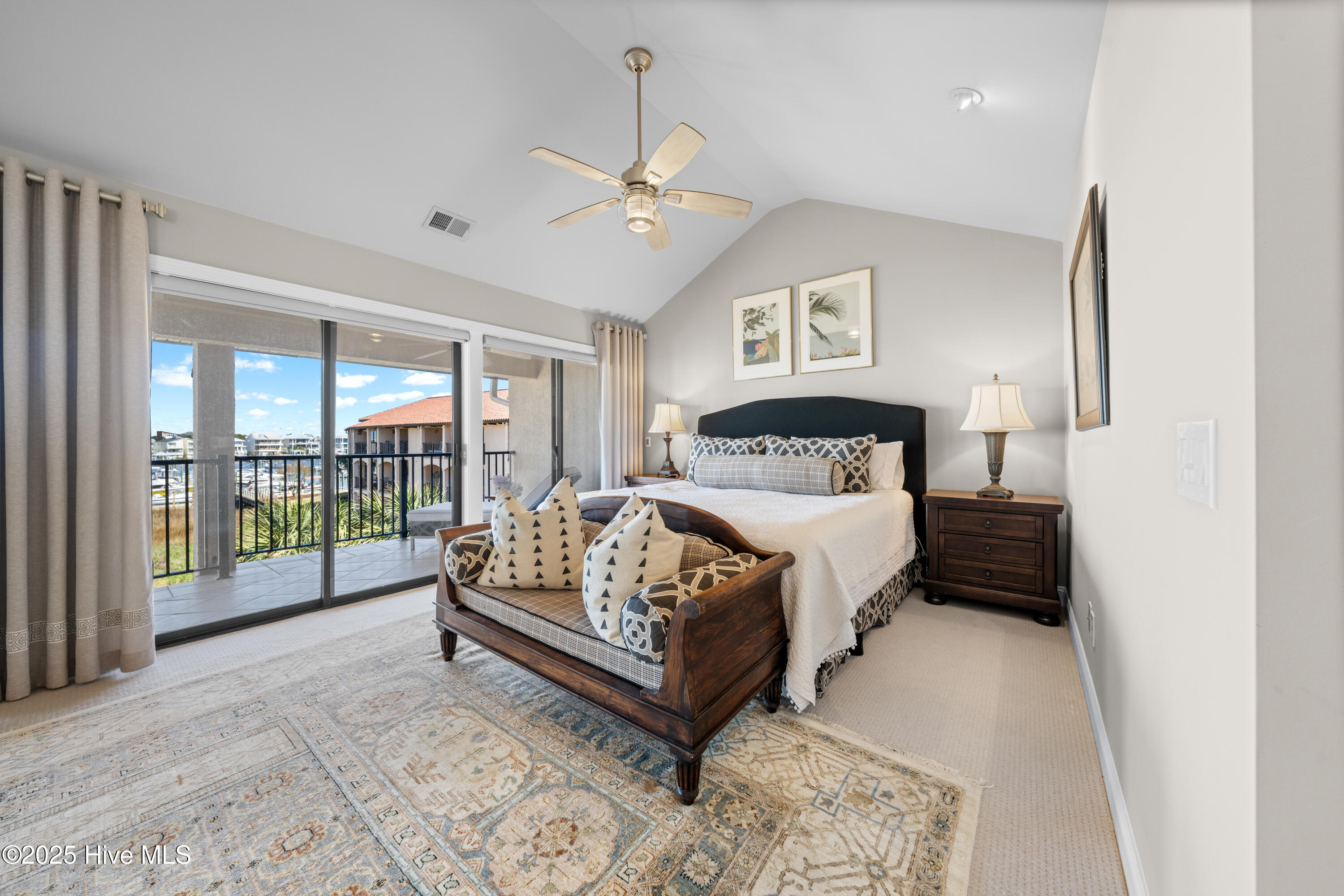 Townhouse in Carolina Beach NC 103 Spencer-Farlow Drive 47.jpg