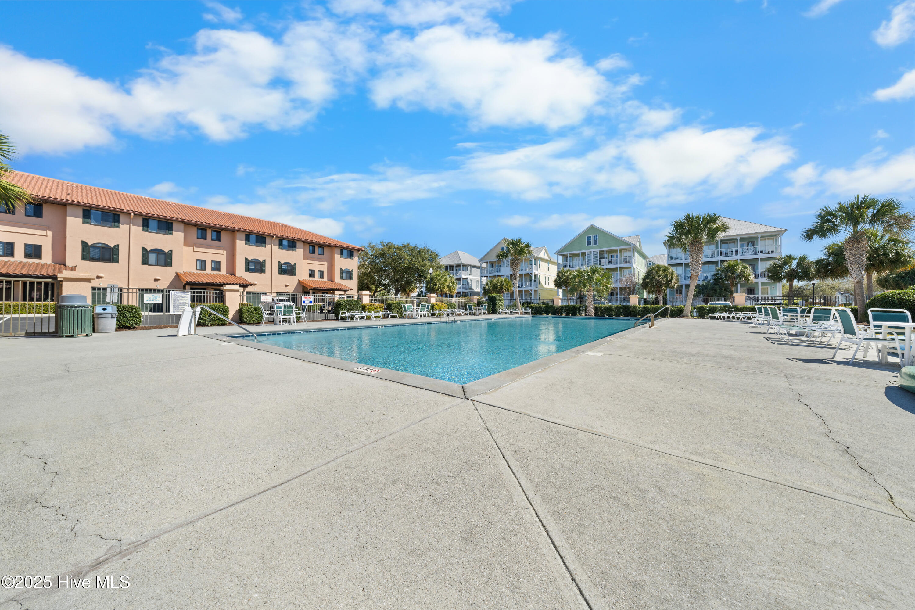 Townhouse in Carolina Beach NC 103 Spencer-Farlow Drive 72.jpg