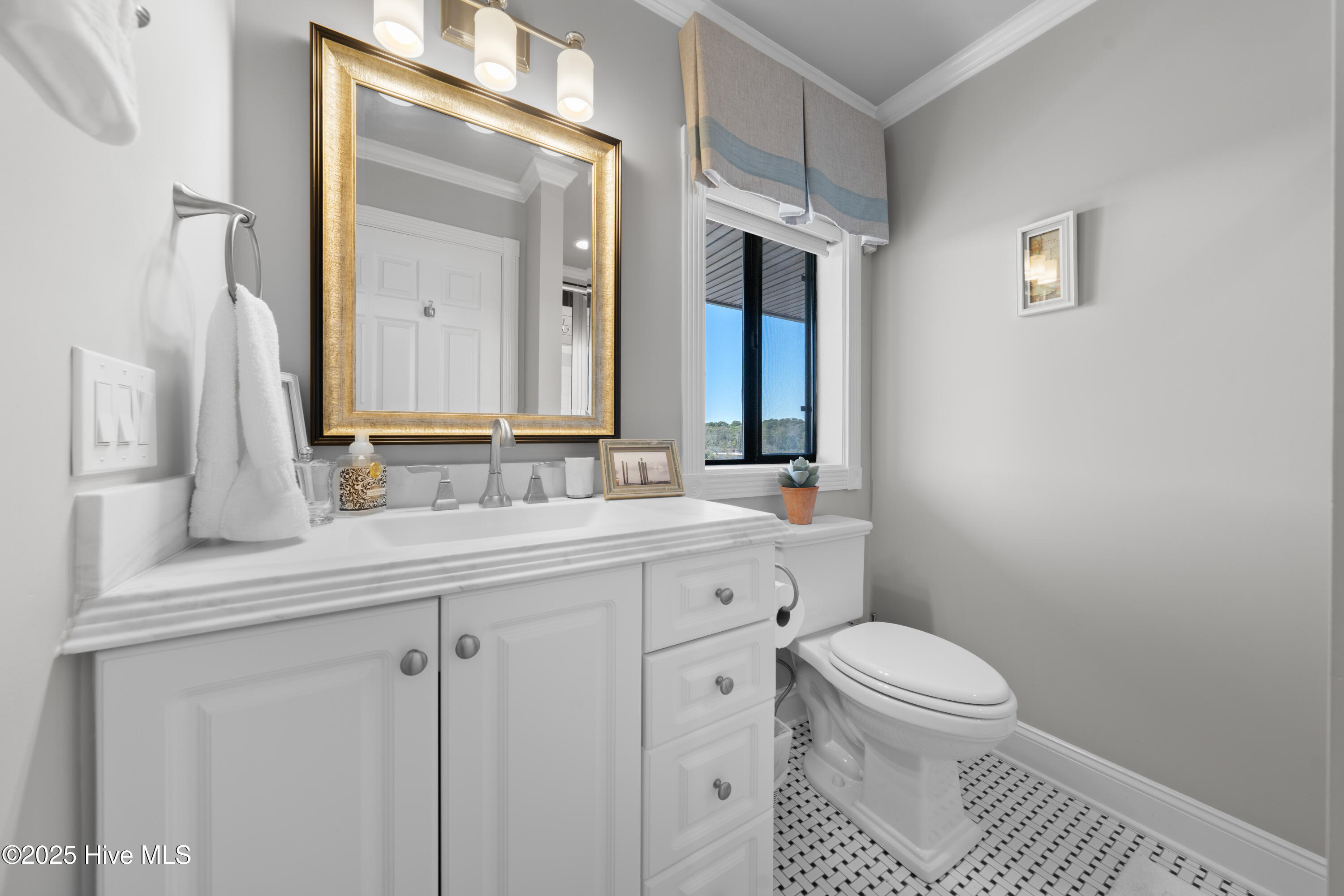 Townhouse in Carolina Beach NC 103 Spencer-Farlow Drive 66.jpg