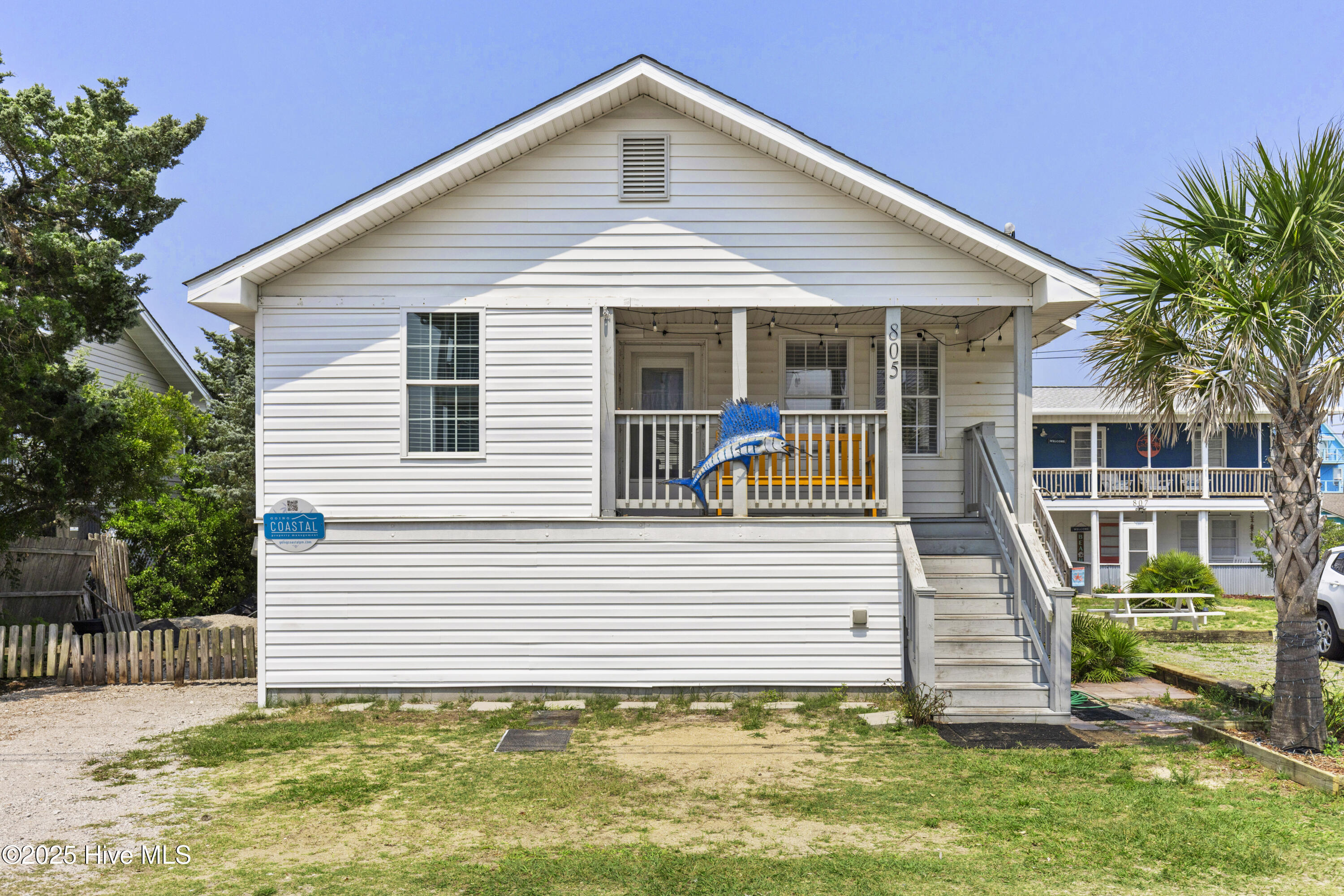 Single Family Residence in Carolina Beach NC 805 Carolina Beach Avenue 0.jpg