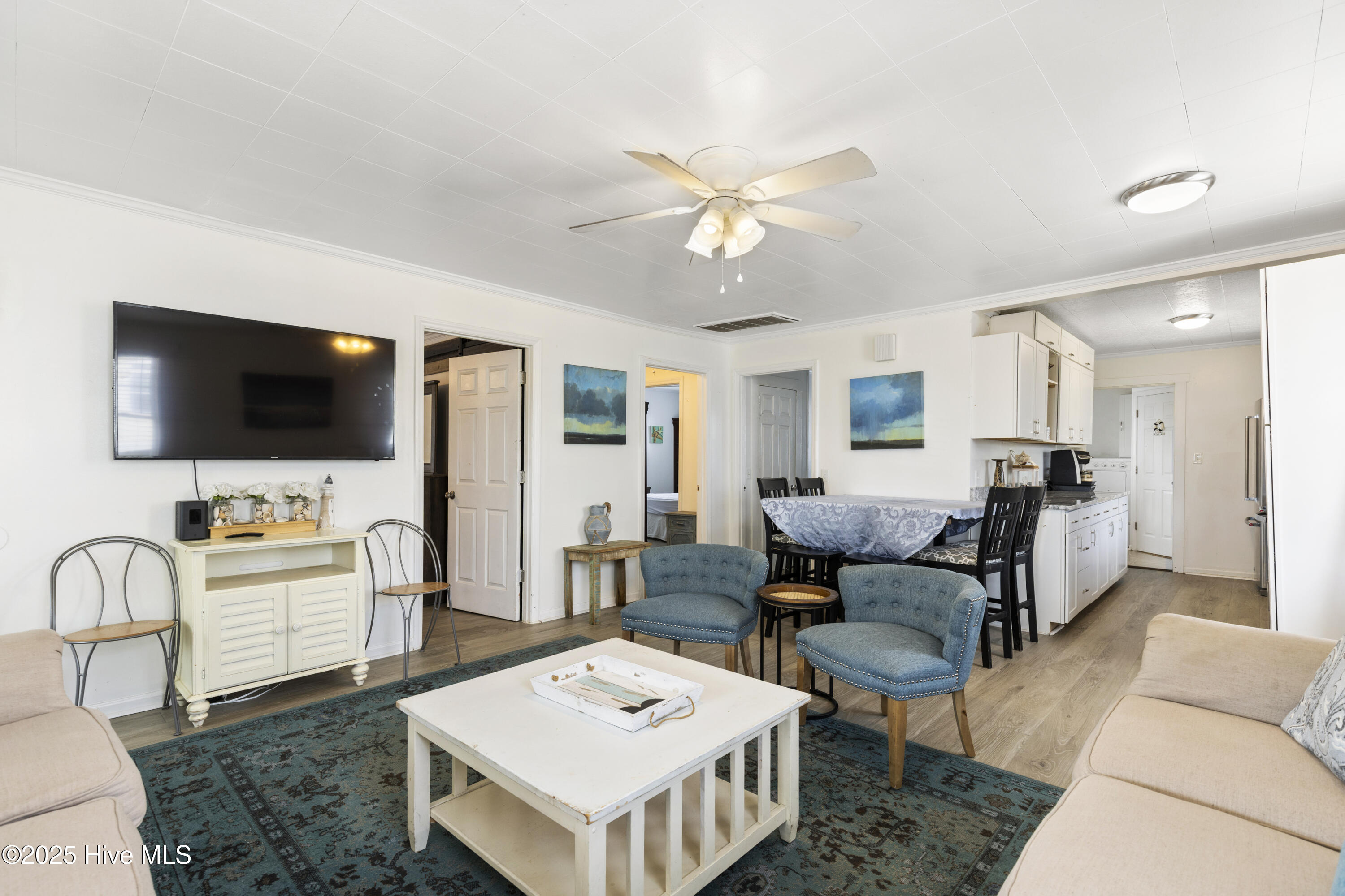 Single Family Residence in Carolina Beach NC 805 Carolina Beach Avenue 20.jpg