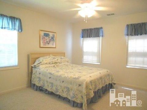 Single Family Residence in Carolina Beach NC 101 N Sixth Street 15.jpg