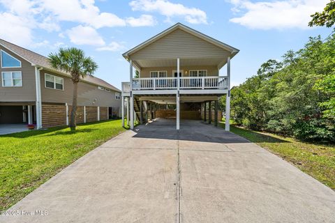 Single Family Residence in Carolina Beach NC 706 S Fourth Street 27.jpg