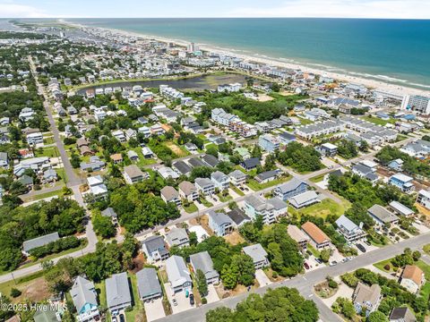 Single Family Residence in Carolina Beach NC 706 S Fourth Street 42.jpg