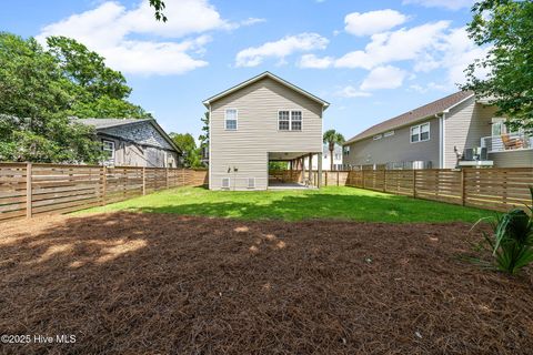 Single Family Residence in Carolina Beach NC 706 S Fourth Street 30.jpg