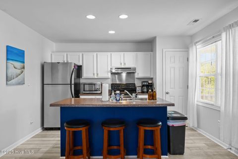 Single Family Residence in Carolina Beach NC 706 S Fourth Street 43.jpg