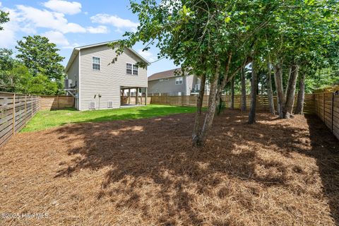 Single Family Residence in Carolina Beach NC 706 S Fourth Street 25.jpg