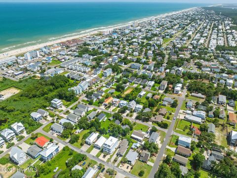 Single Family Residence in Carolina Beach NC 706 S Fourth Street 41.jpg