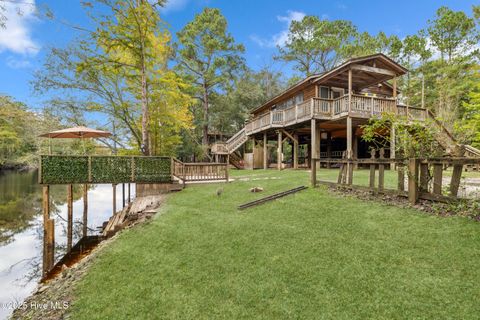 Single Family Residence in Burgaw NC 789 River Bend Drive.jpg