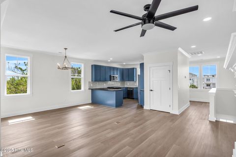 Single Family Residence in Carolina Beach NC 808 S 2nd Street 9.jpg