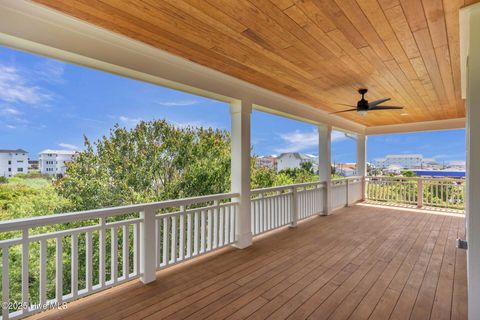 Single Family Residence in Carolina Beach NC 808 S 2nd Street 20.jpg