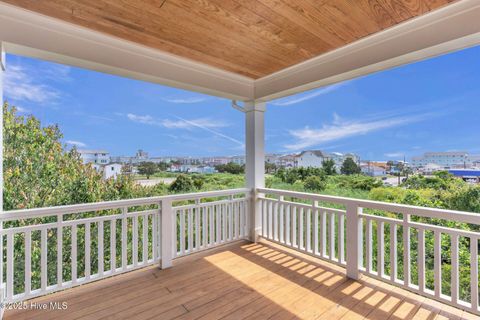 Single Family Residence in Carolina Beach NC 808 S 2nd Street 17.jpg