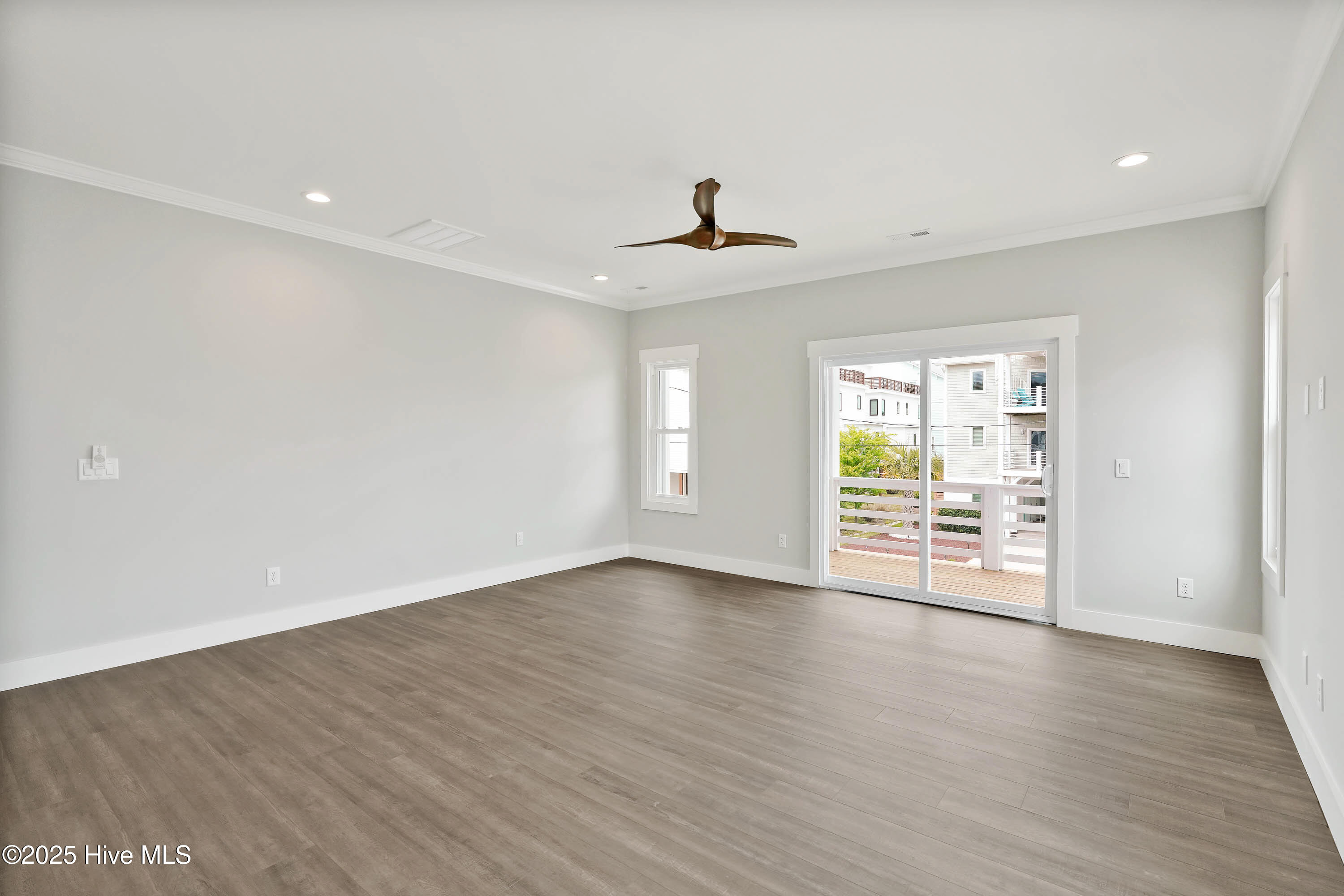 Townhouse in Carolina Beach NC 215 Spartanburg Avenue #2 12.jpg