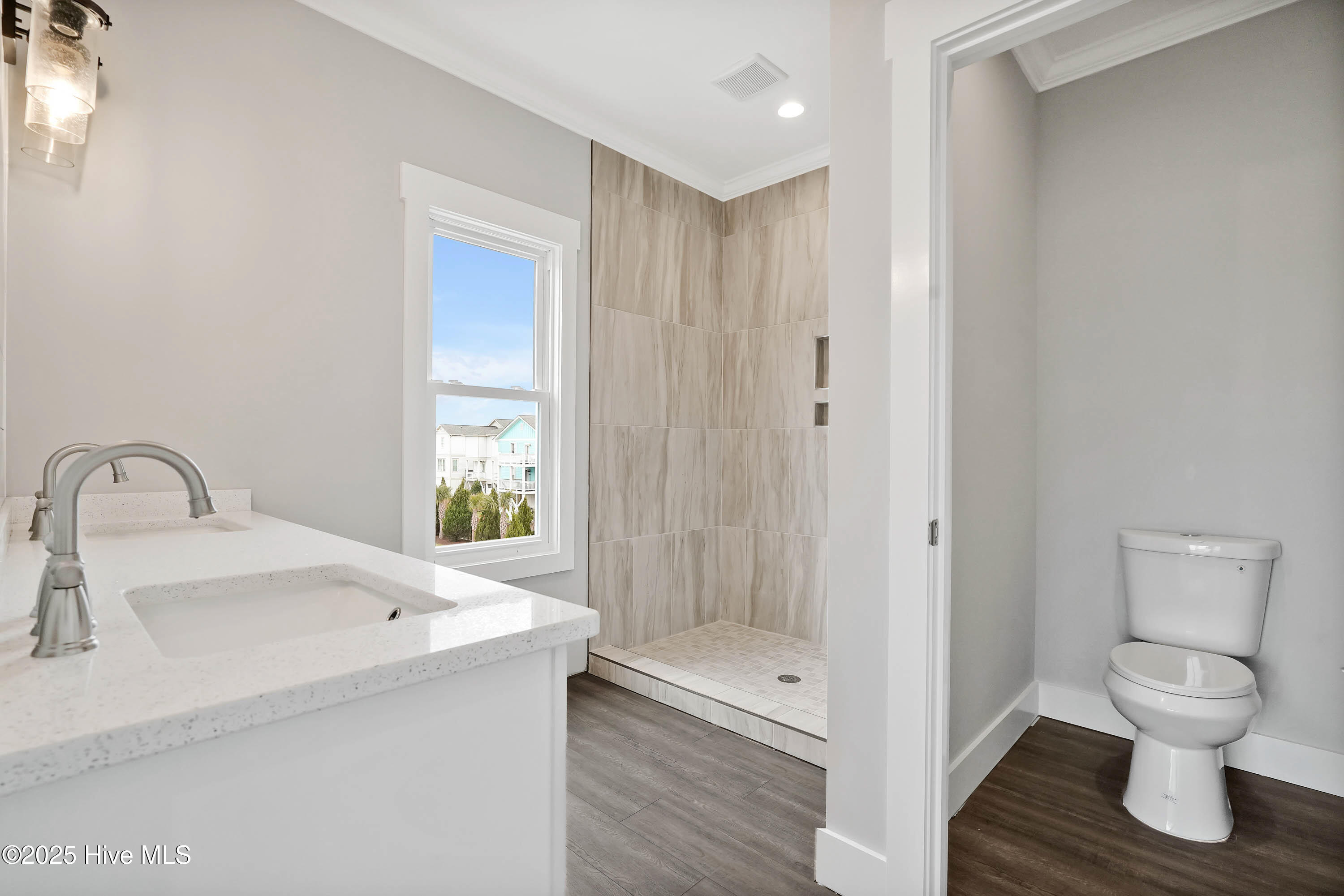 Townhouse in Carolina Beach NC 215 Spartanburg Avenue #2 23.jpg