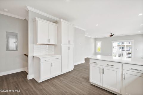 Townhouse in Carolina Beach NC 215 Spartanburg Avenue #2 10.jpg