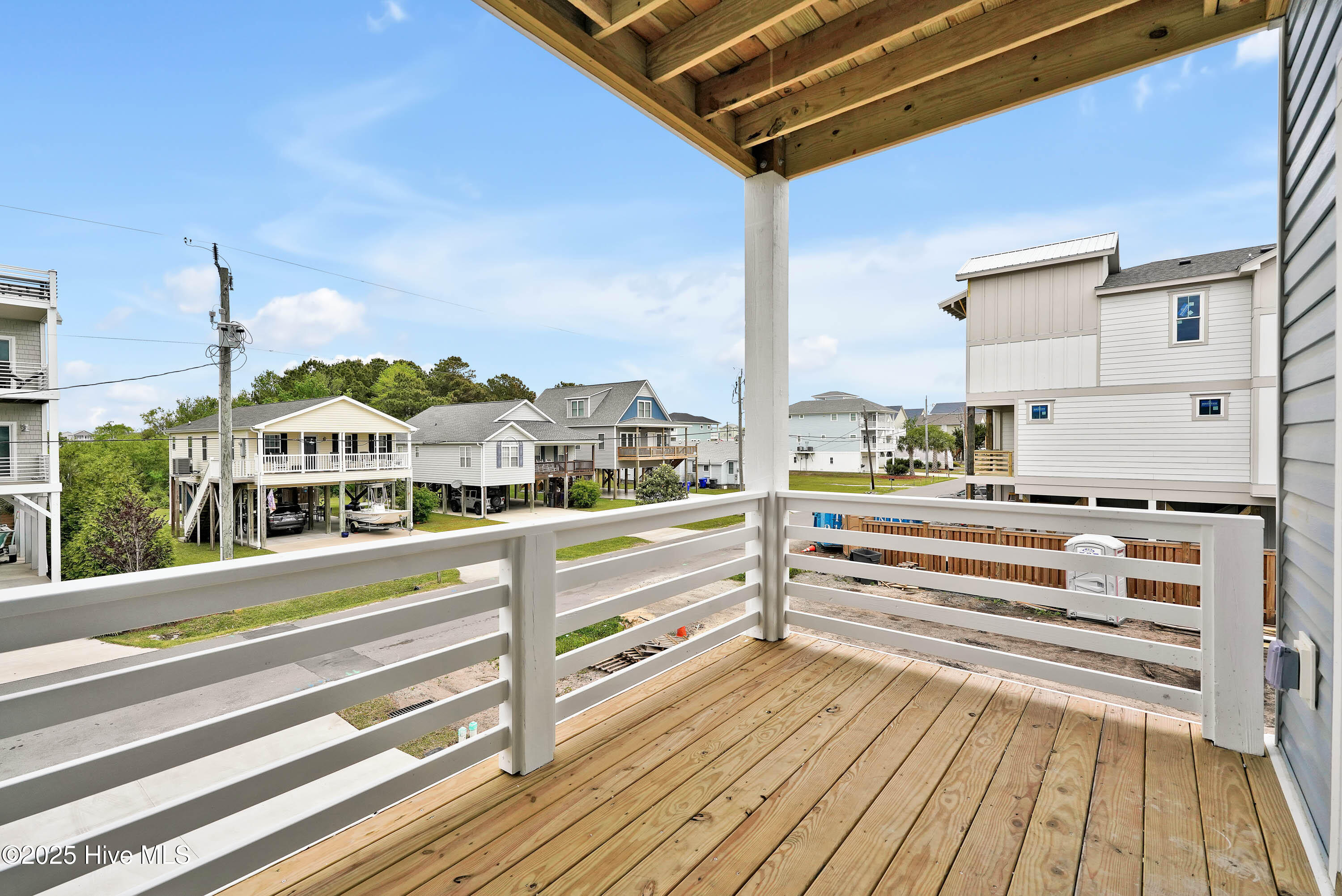 Townhouse in Carolina Beach NC 215 Spartanburg Avenue #2 15.jpg
