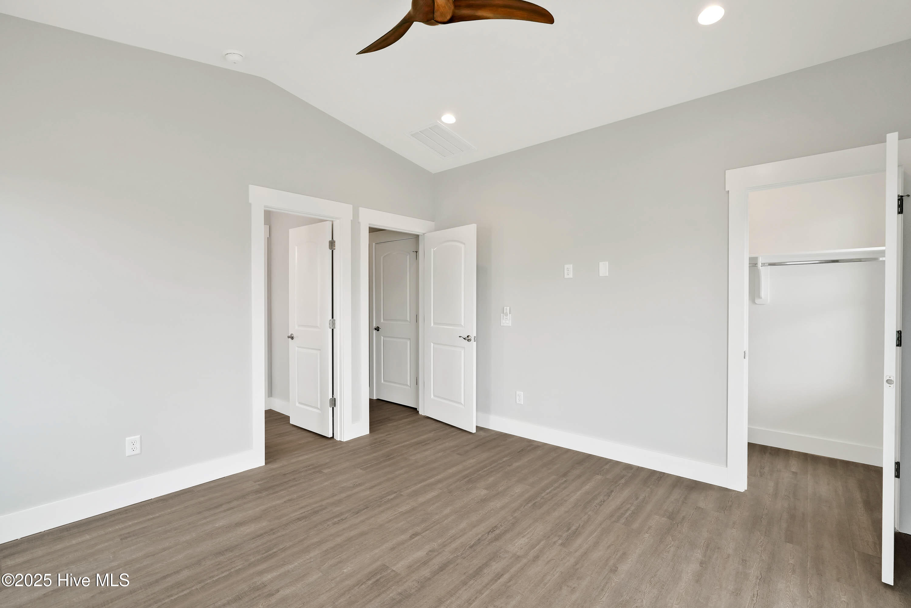 Townhouse in Carolina Beach NC 215 Spartanburg Avenue #2 22.jpg
