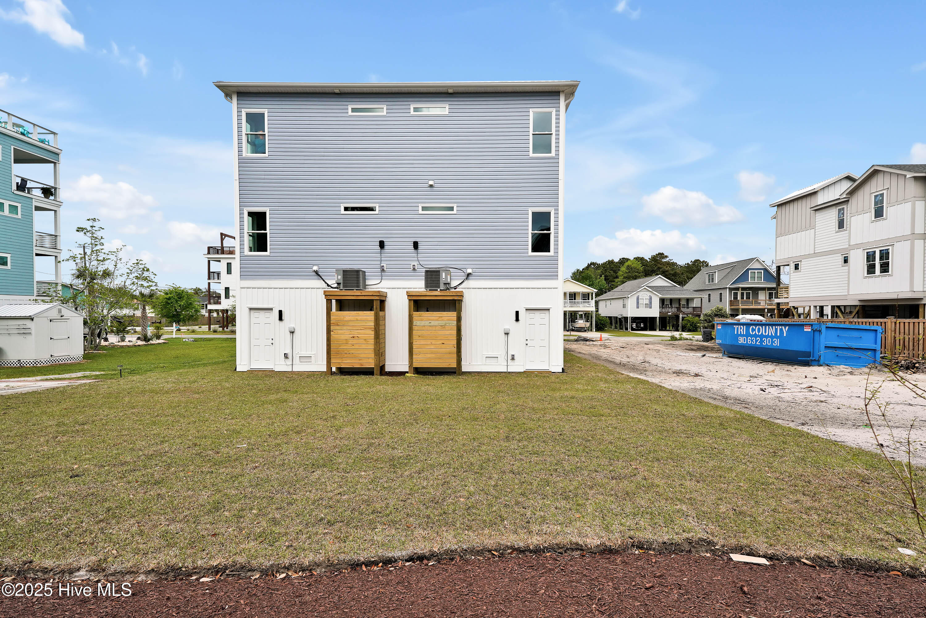 Townhouse in Carolina Beach NC 215 Spartanburg Avenue #2 29.jpg