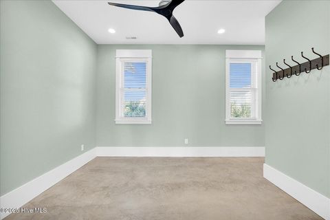 Single Family Residence in Carolina Beach NC 1317 Spot Lane 19.jpg