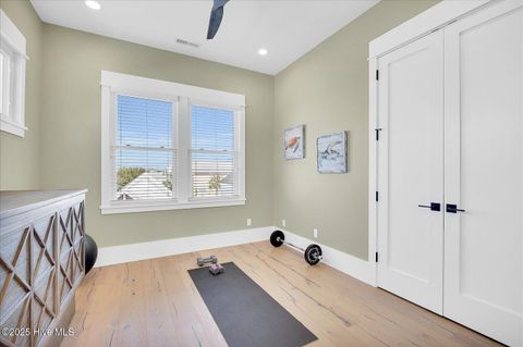 Single Family Residence in Carolina Beach NC 1317 Spot Lane 32.jpg