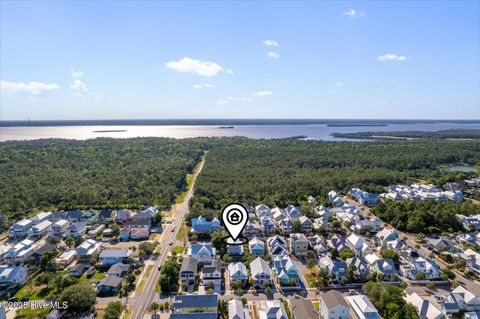 Single Family Residence in Carolina Beach NC 1317 Spot Lane 48.jpg