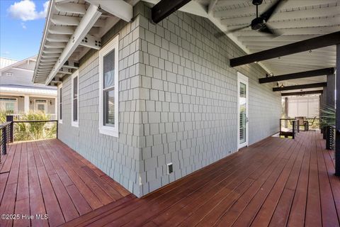 Single Family Residence in Carolina Beach NC 1317 Spot Lane 39.jpg