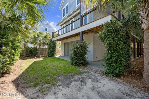 Single Family Residence in Carolina Beach NC 1317 Spot Lane 40.jpg