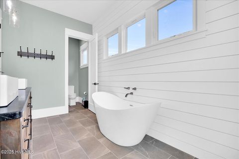 Single Family Residence in Carolina Beach NC 1317 Spot Lane 29.jpg