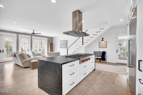 Single Family Residence in Carolina Beach NC 1317 Spot Lane 9.jpg