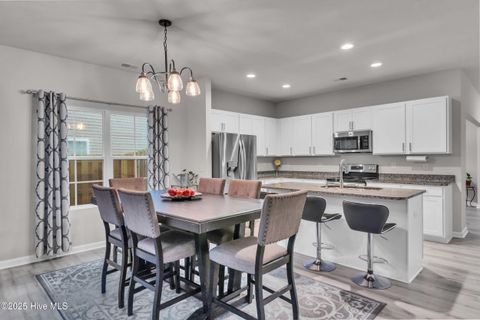 Single Family Residence in Castle Hayne NC 4549 Parsons Mill Drive 10.jpg