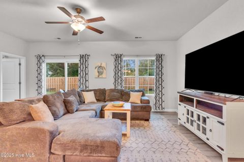 Single Family Residence in Castle Hayne NC 4549 Parsons Mill Drive 6.jpg